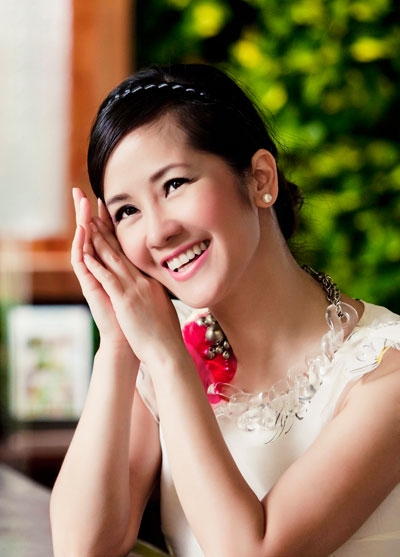 Hồng Nhung